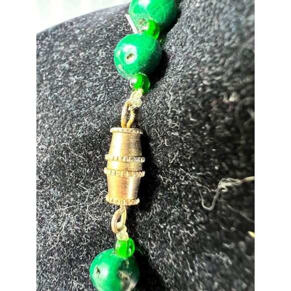Vintage 24" Graduated Green Malachite Bead Necklace - Picture 7 of 7